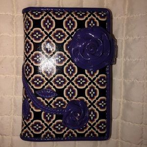 Vera Bradley wallet